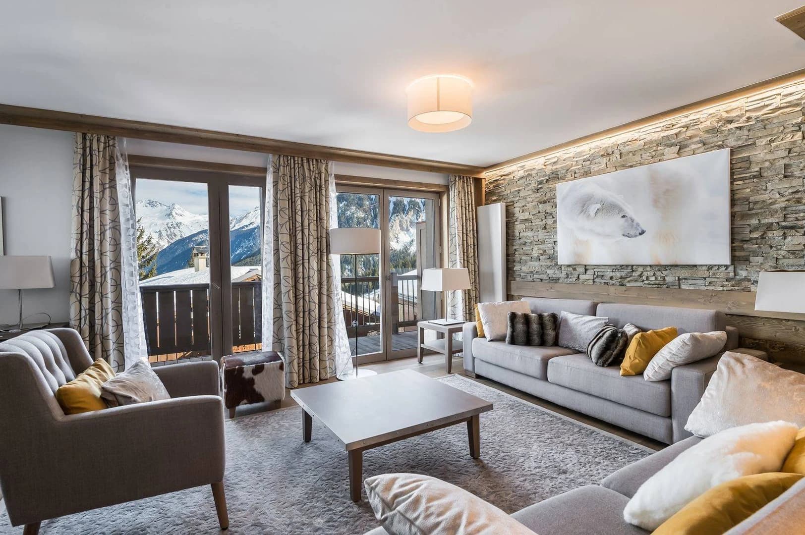 Carré Blanc 241 — Courchevel Village (1550)