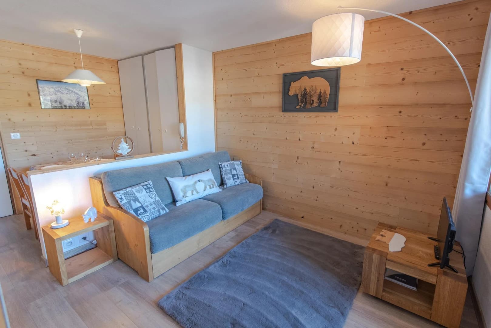 Ours Blanc 737 — Alpe d'Huez