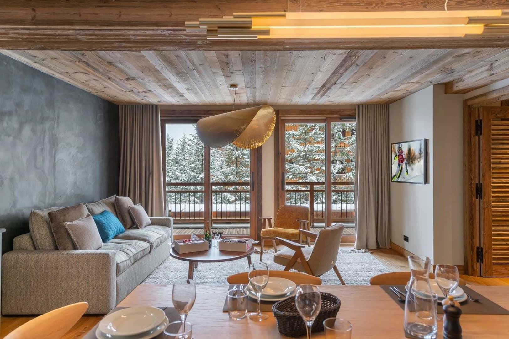 Yana 102 — Meribel