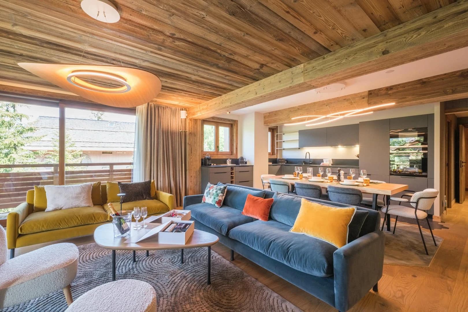 Yana 203 — Meribel