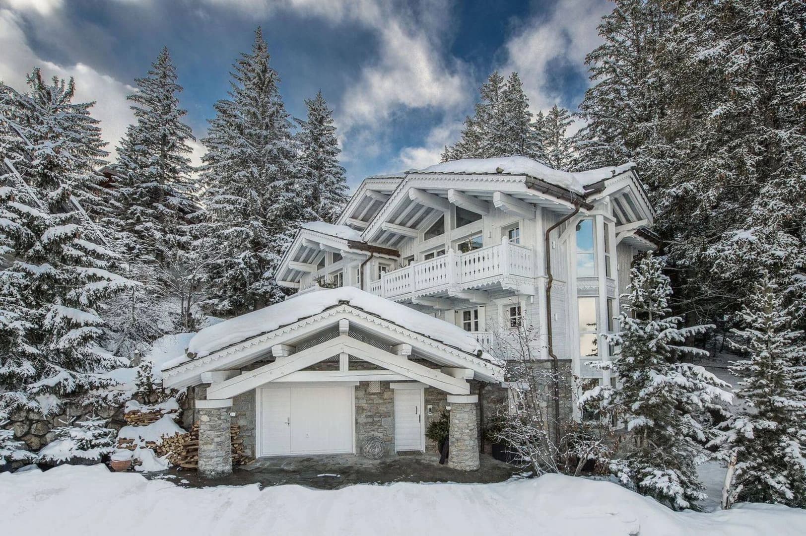 White Dream — Courchevel 1850