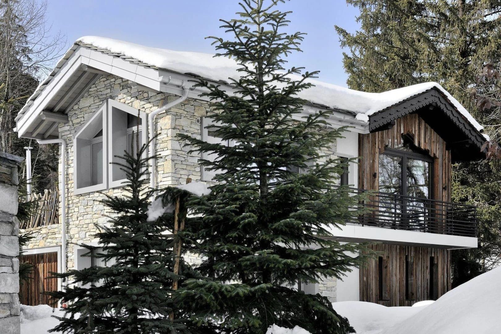 Ilulissat — Courchevel Village (1550)