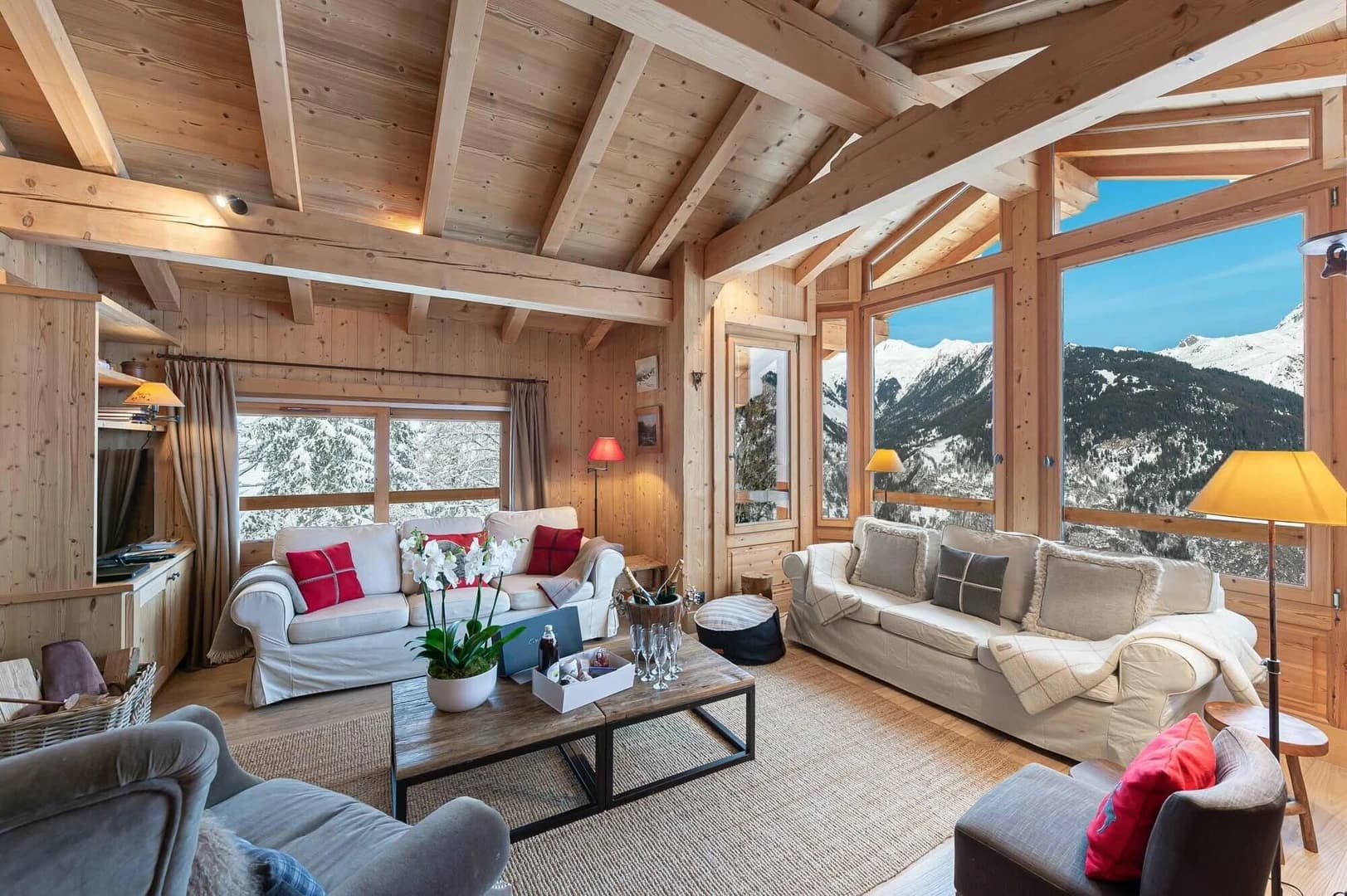 Les Petits Grébiers — Courchevel Village (1550)