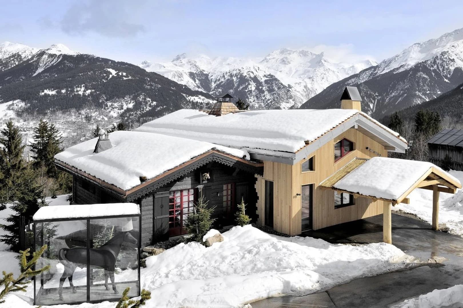 Sisimiut — Courchevel Village (1550)
