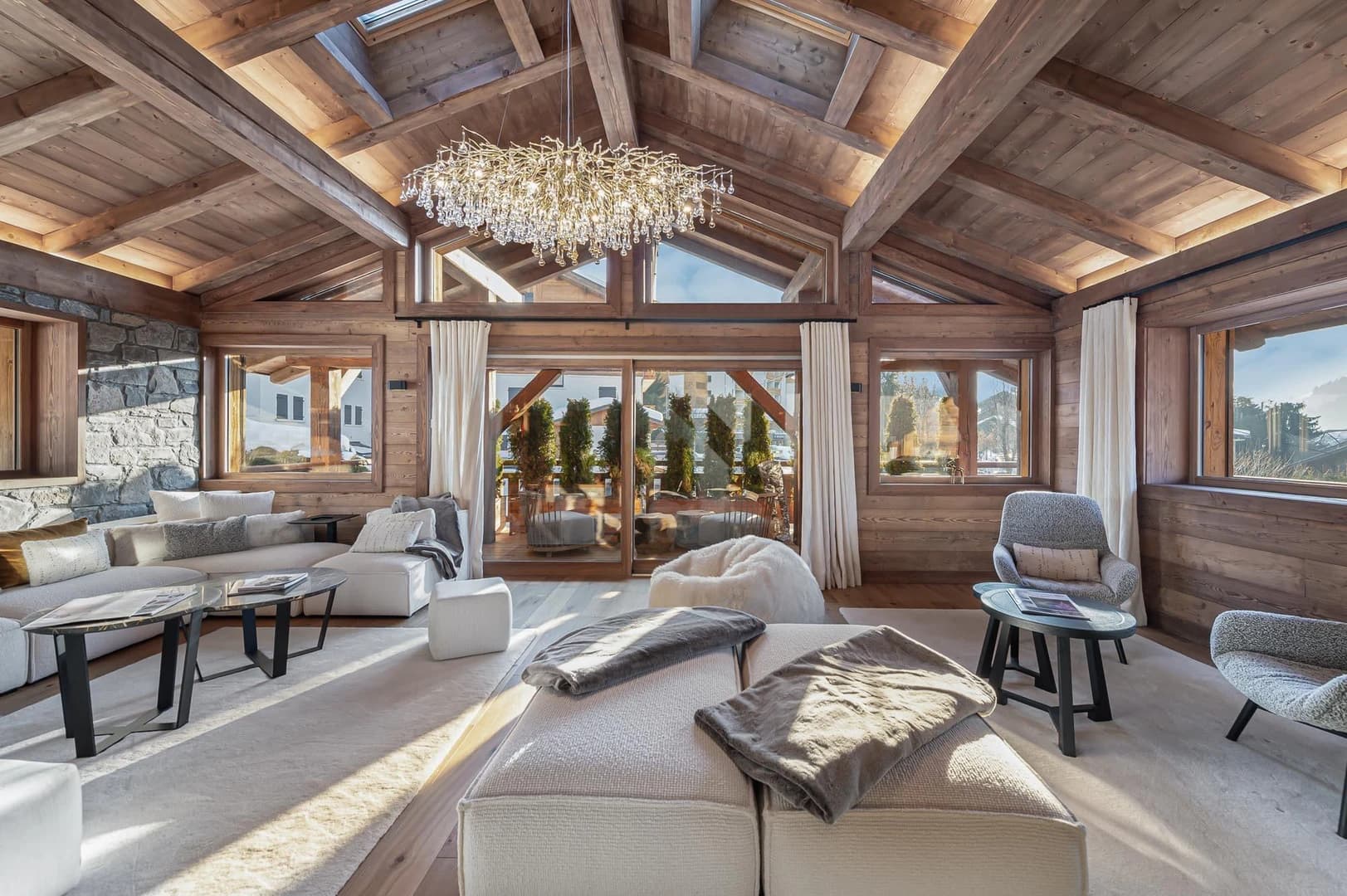 Whymper — Megeve Center