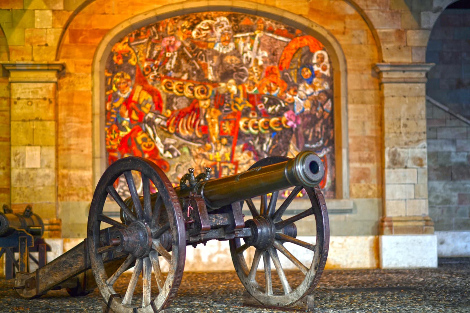 Visit L'Ancien Arsenal