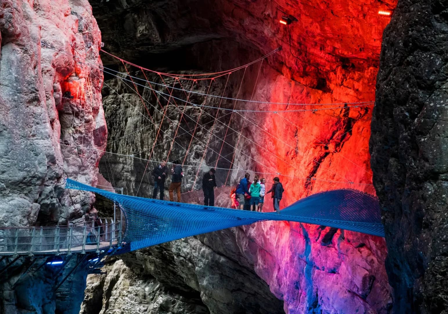Visit Gletscherschlucht Glacier Canyon